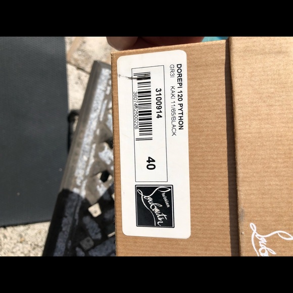 EUC Christian Louboutin Dorepi Python Ltd Ed Sz 40 - Picture 6 of 6